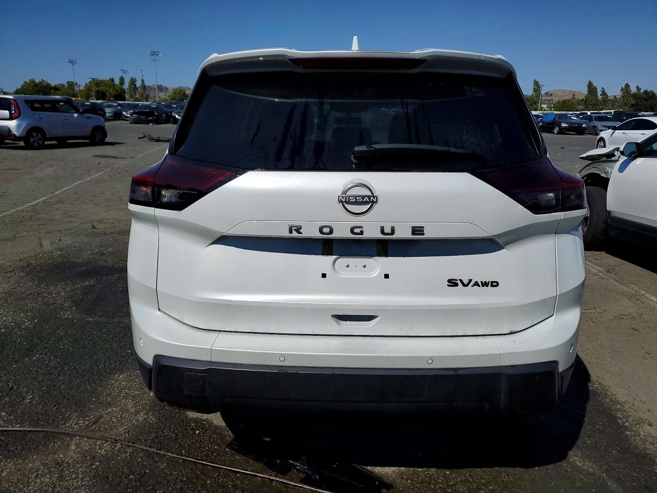 2024 NISSAN ROGUE