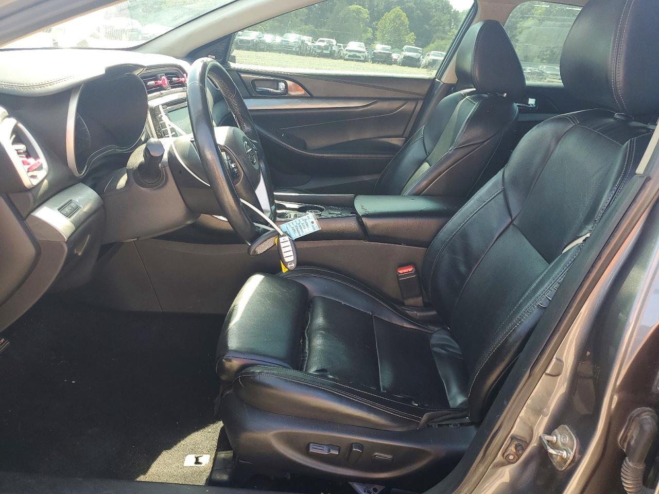 2018 NISSAN MAXIMA