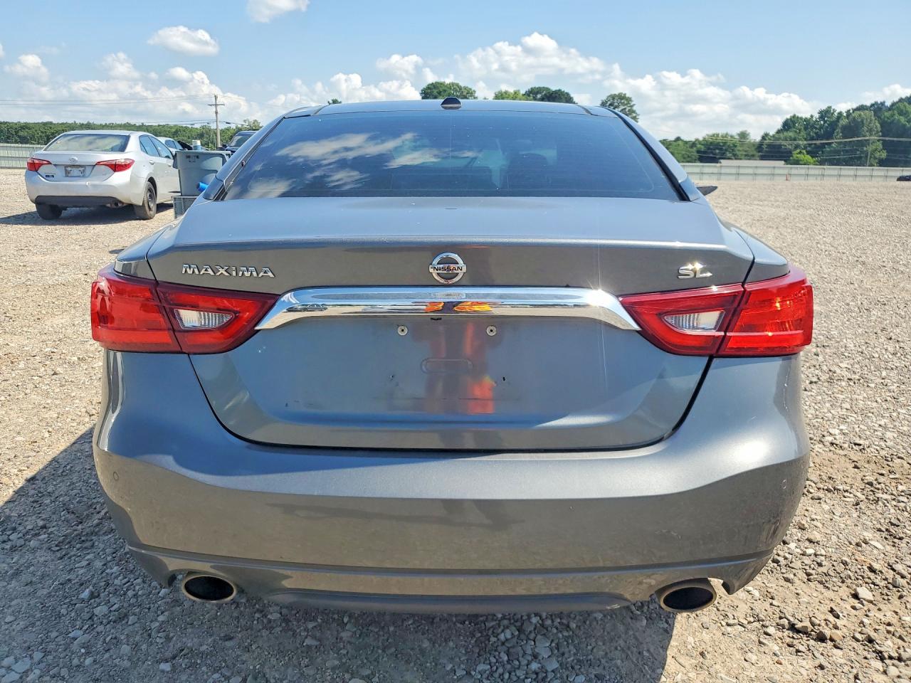 2018 NISSAN MAXIMA