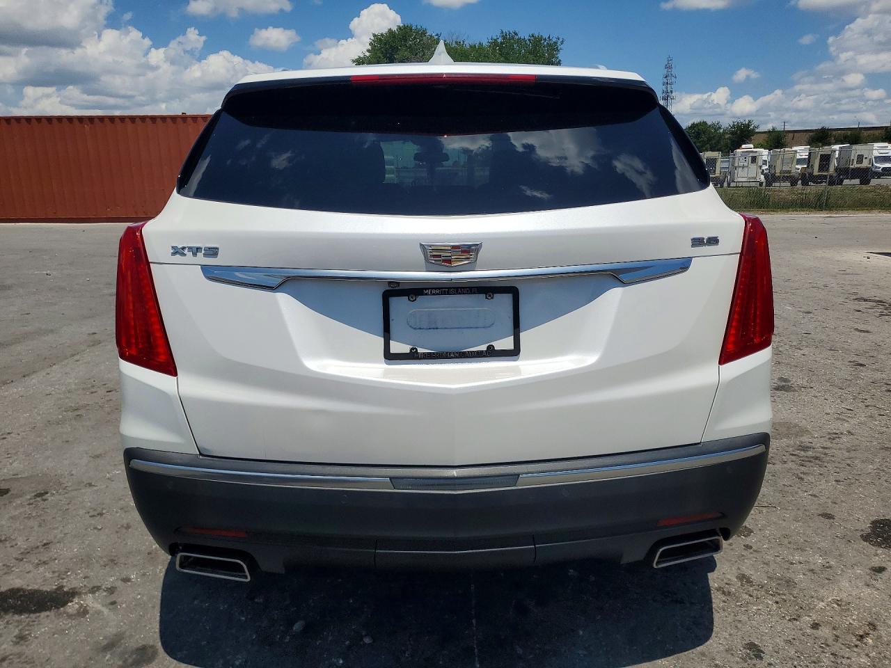 2018 CADILLAC XT5