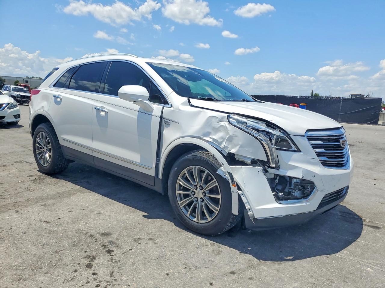 2018 CADILLAC XT5