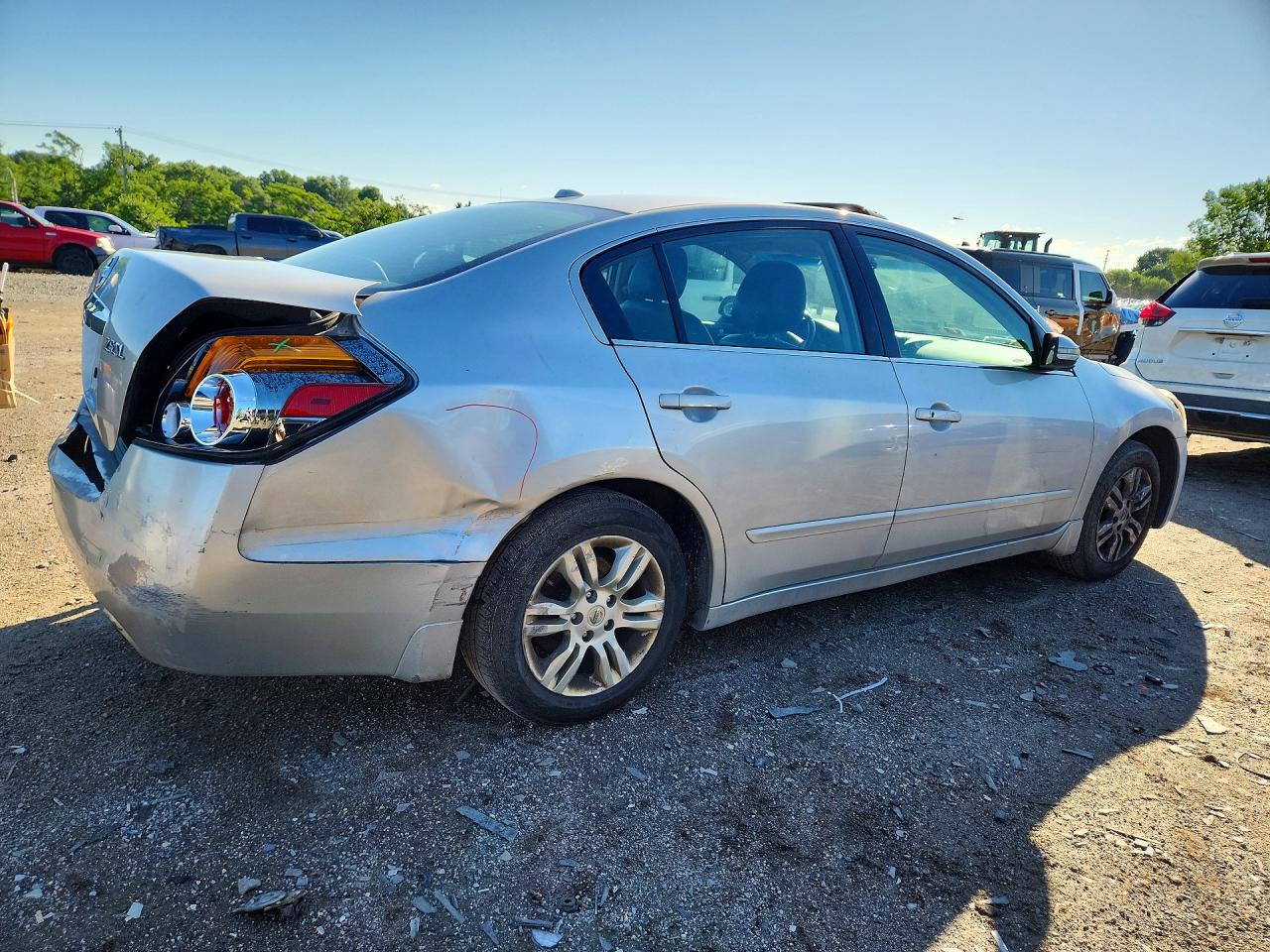 2012 NISSAN ALTIMA