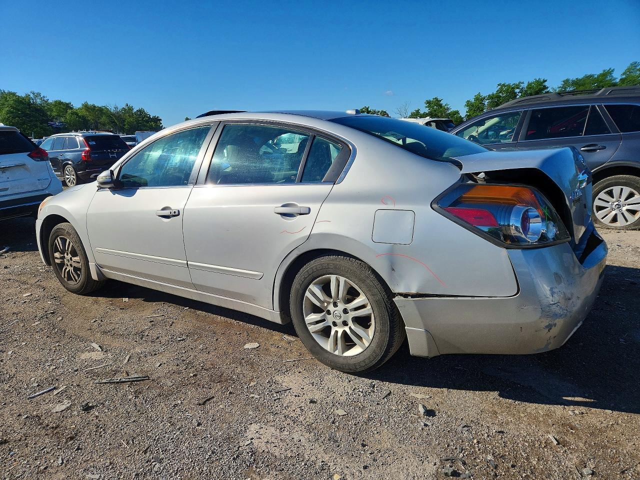 2012 NISSAN ALTIMA