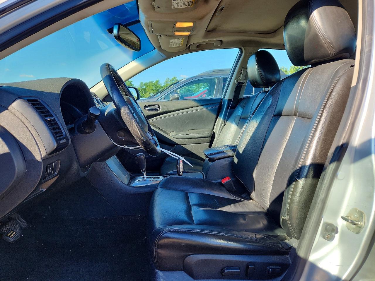 2012 NISSAN ALTIMA
