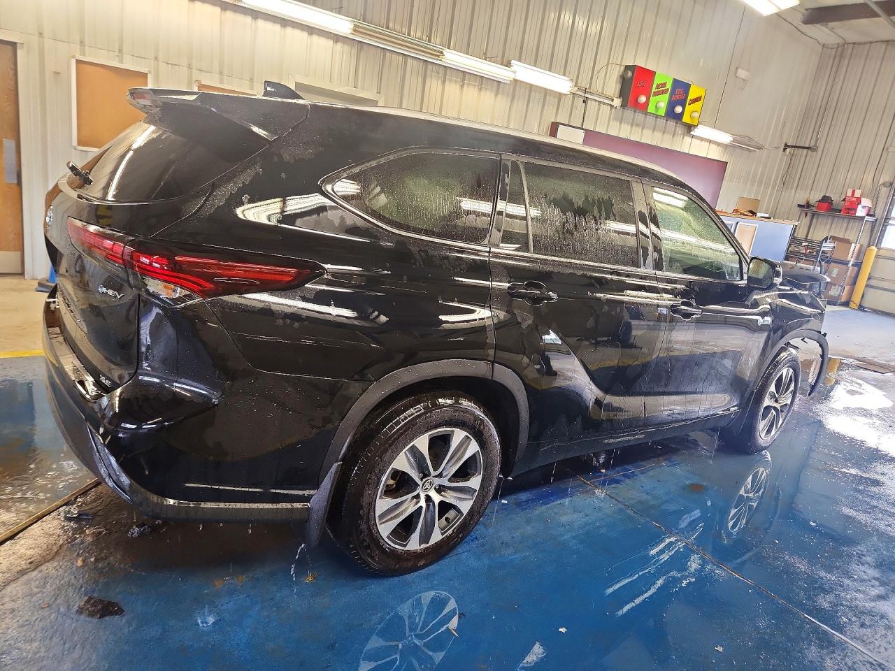 2026 TOYOTA HIGHLANDER