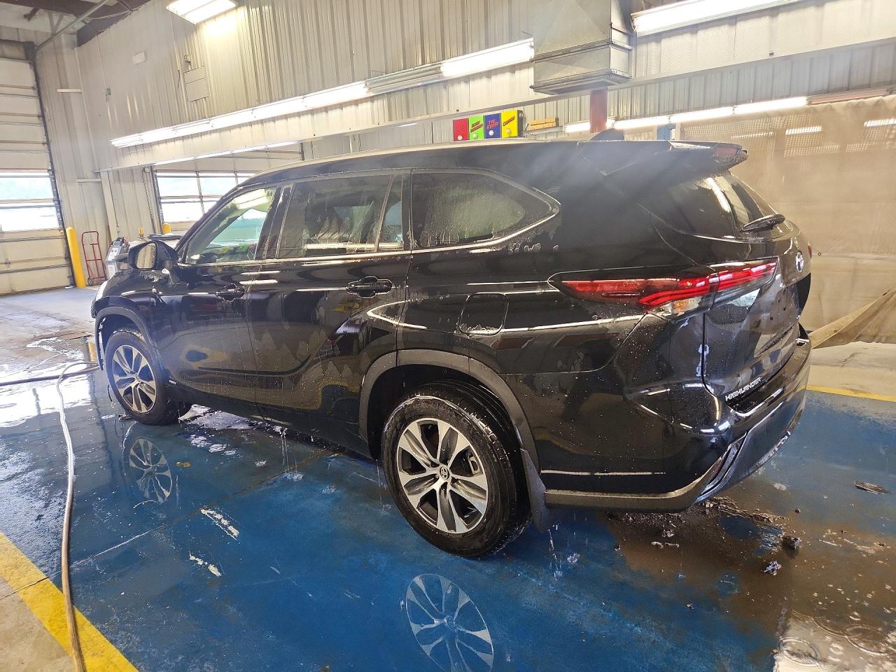 2026 TOYOTA HIGHLANDER
