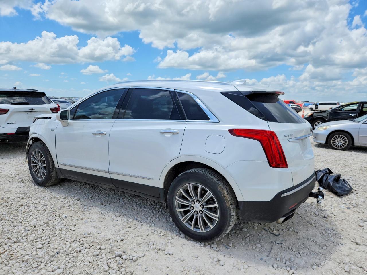 2019 CADILLAC XT5