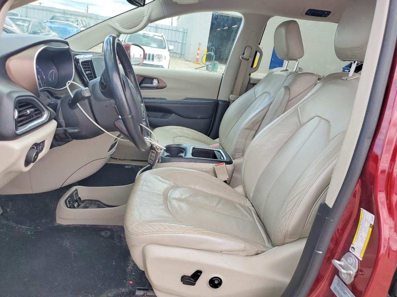 2017 CHRYSLER PACIFICA
