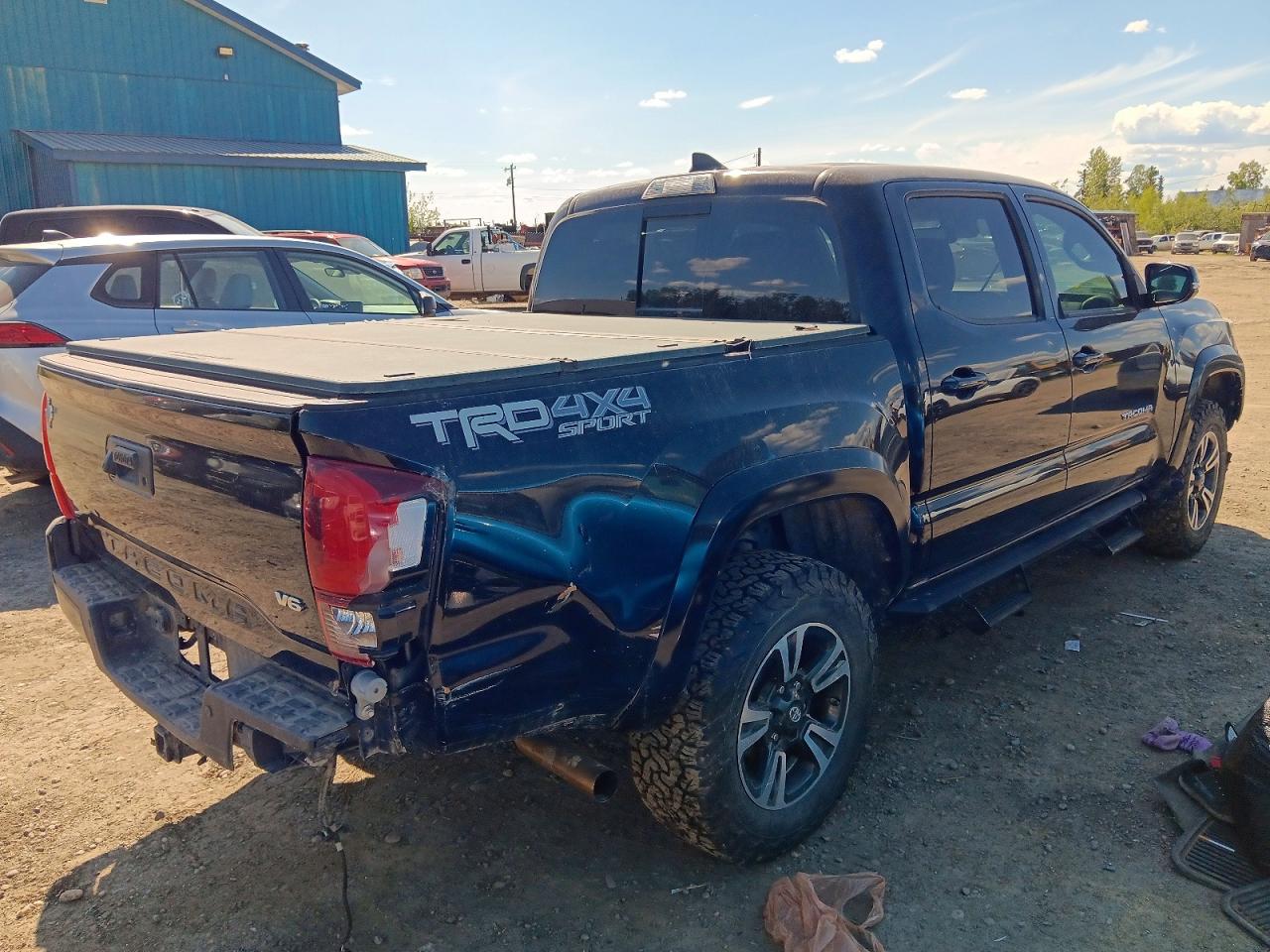 2018 TOYOTA TACOMA