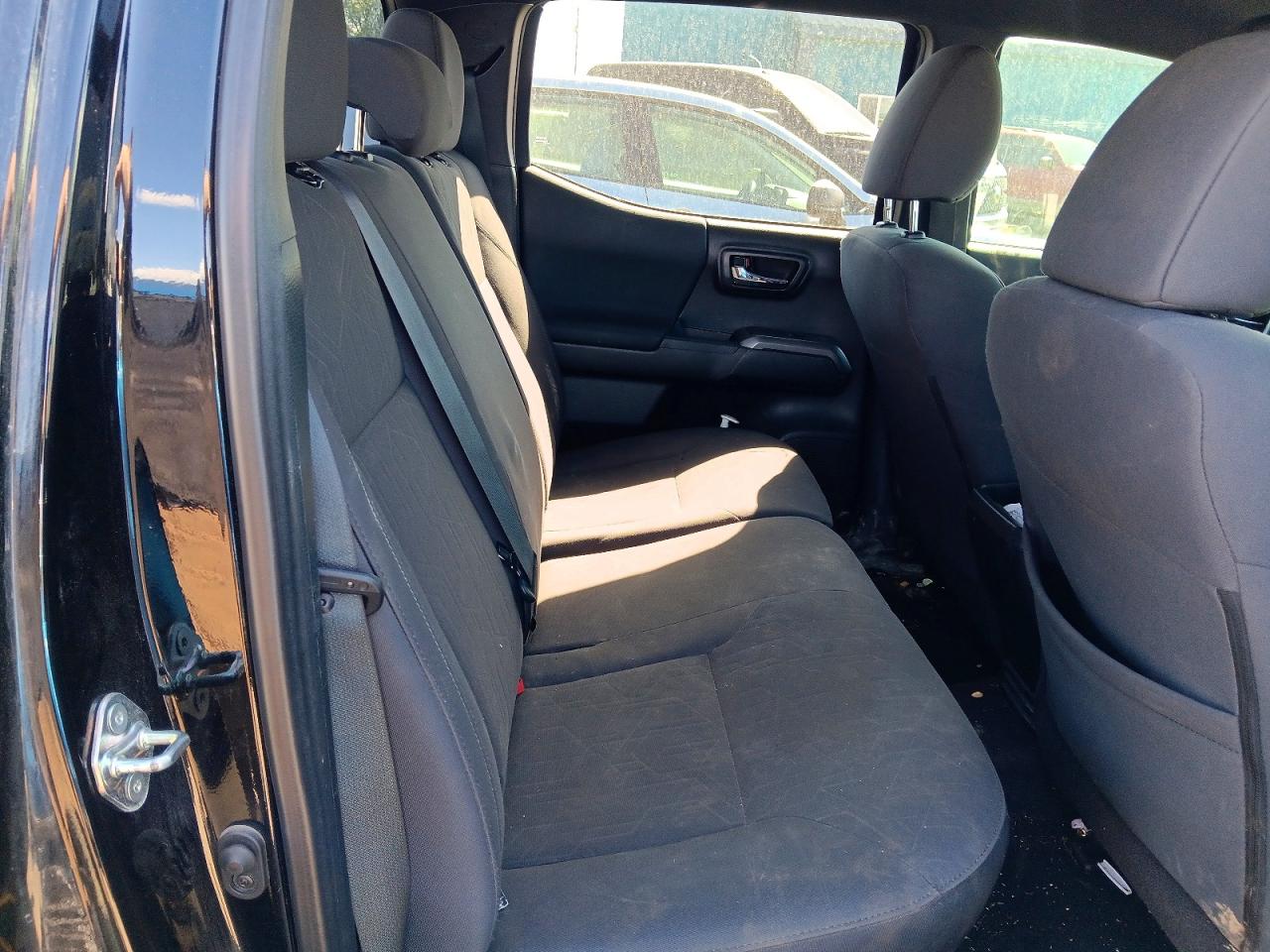 2018 TOYOTA TACOMA