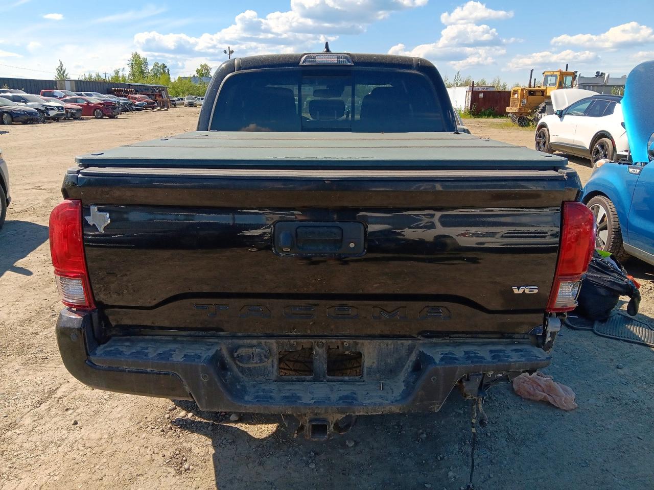 2018 TOYOTA TACOMA