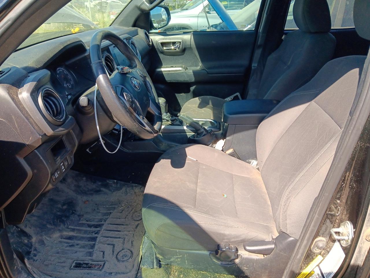 2018 TOYOTA TACOMA