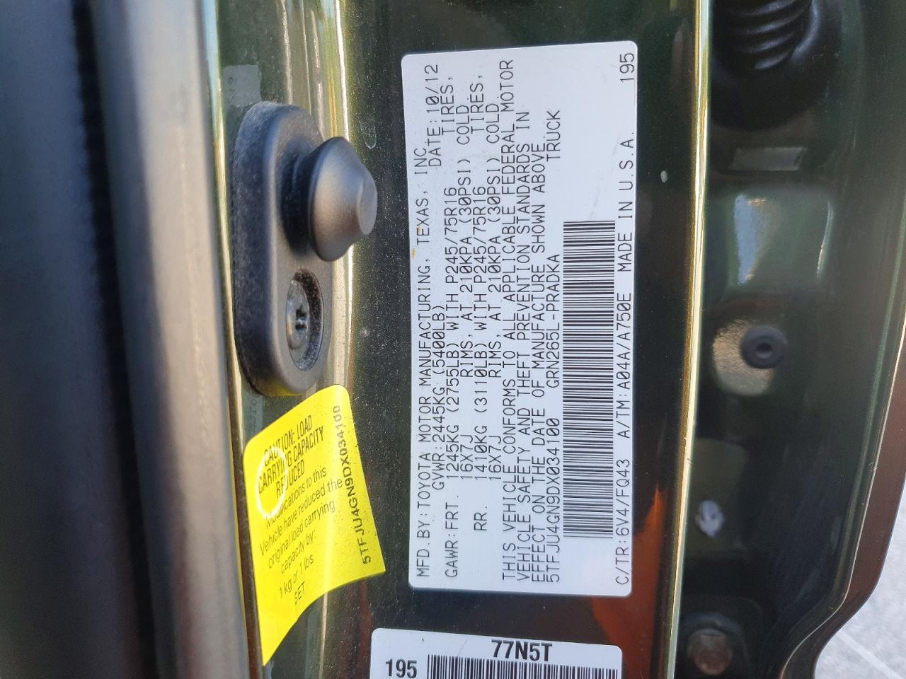 2013 TOYOTA TACOMA