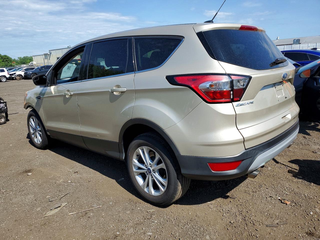 2017 FORD ESCAPE