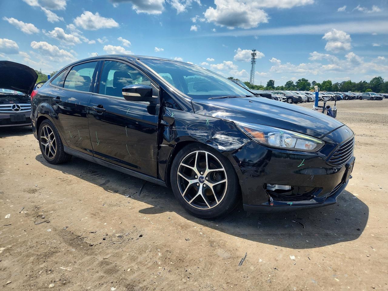 2017 FORD FOCUS