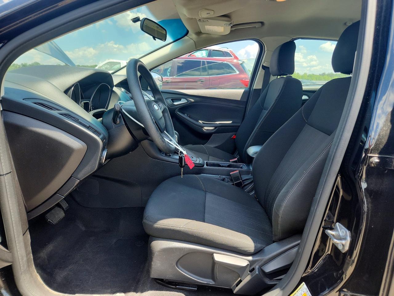 2017 FORD FOCUS