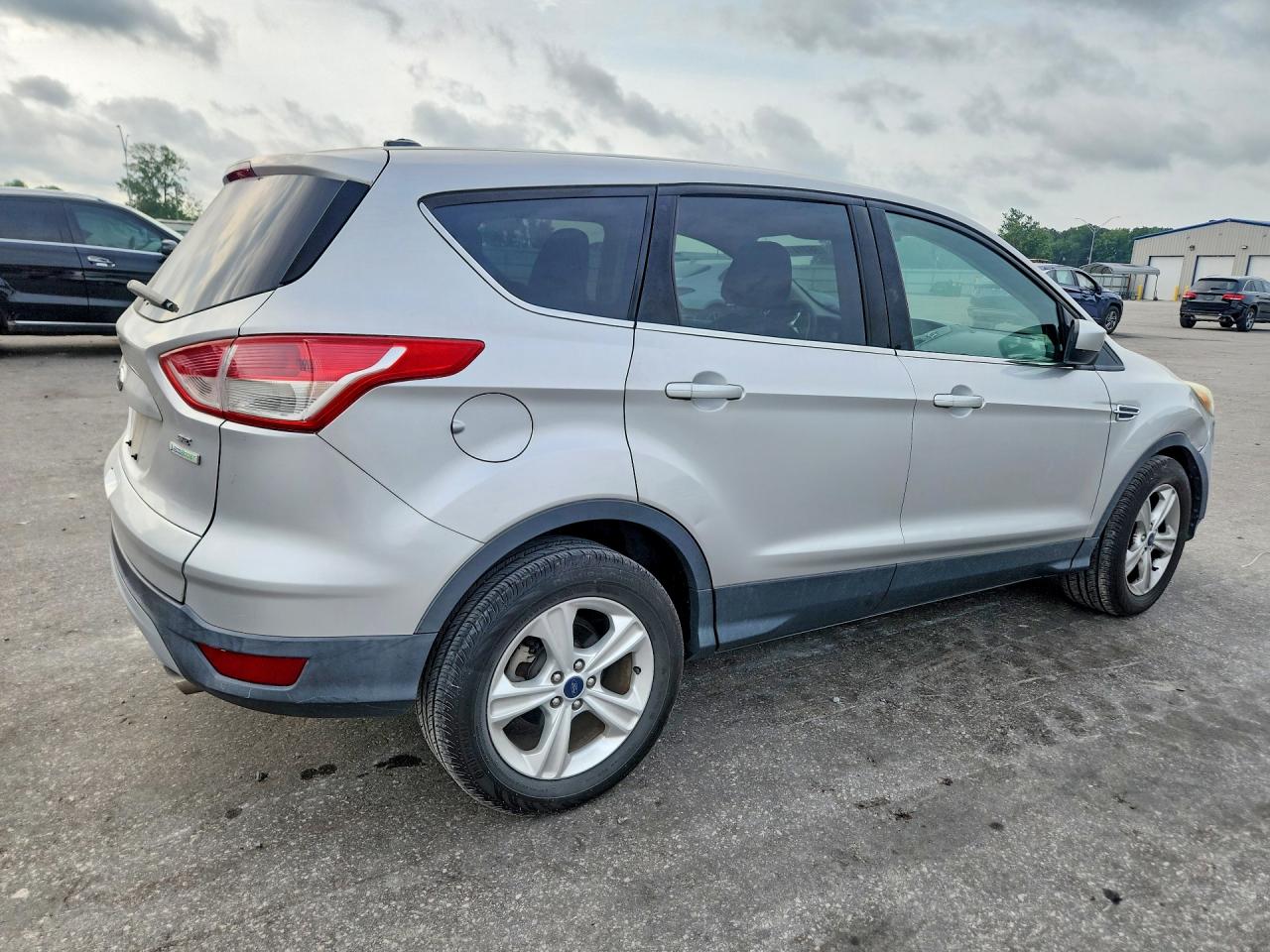 2015 FORD ESCAPE