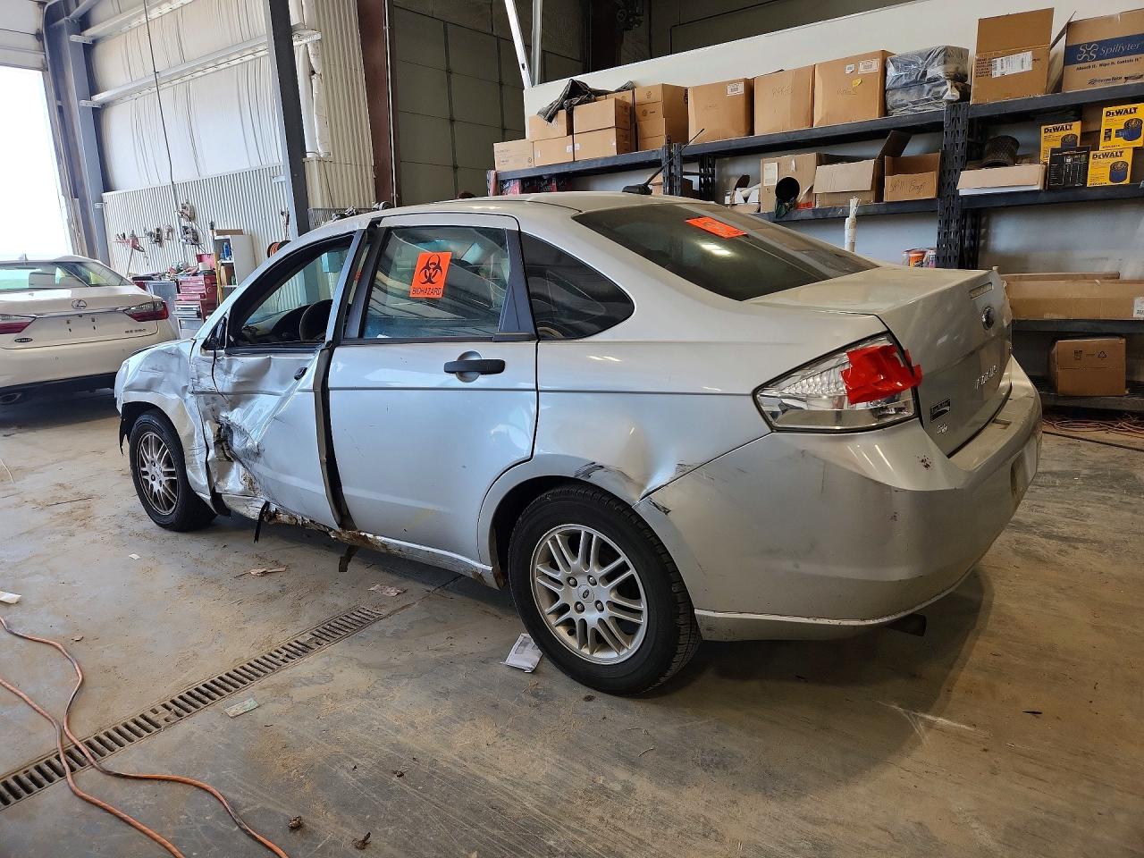 2010 FORD FOCUS
