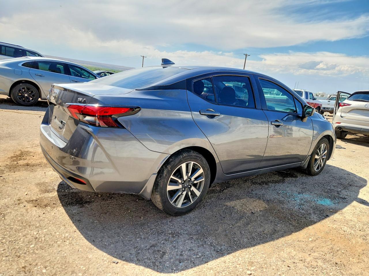 2024 NISSAN VERSA