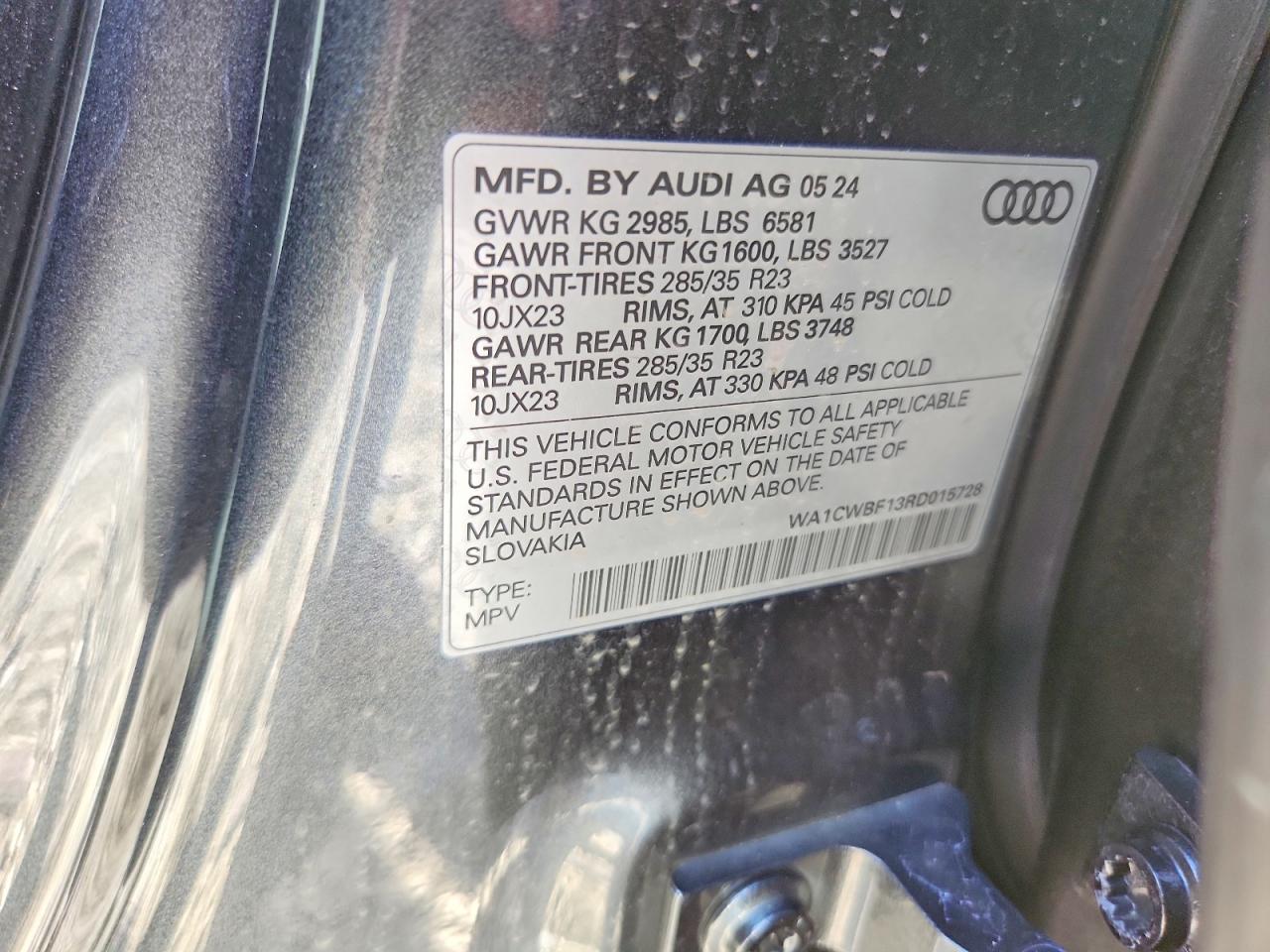 2024 AUDI SQ8