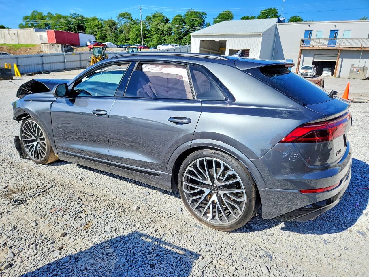 2024 AUDI SQ8