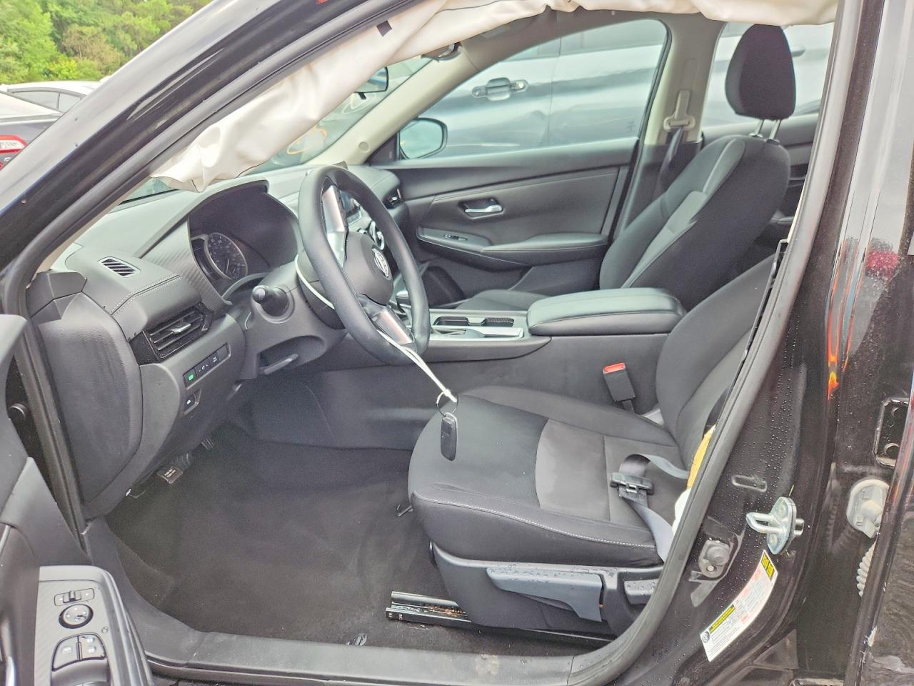 2024 NISSAN SENTRA