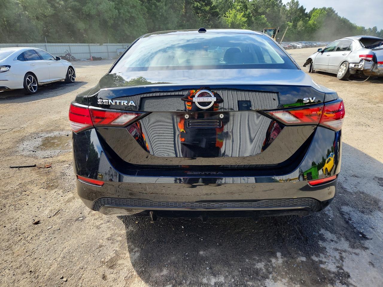 2024 NISSAN SENTRA