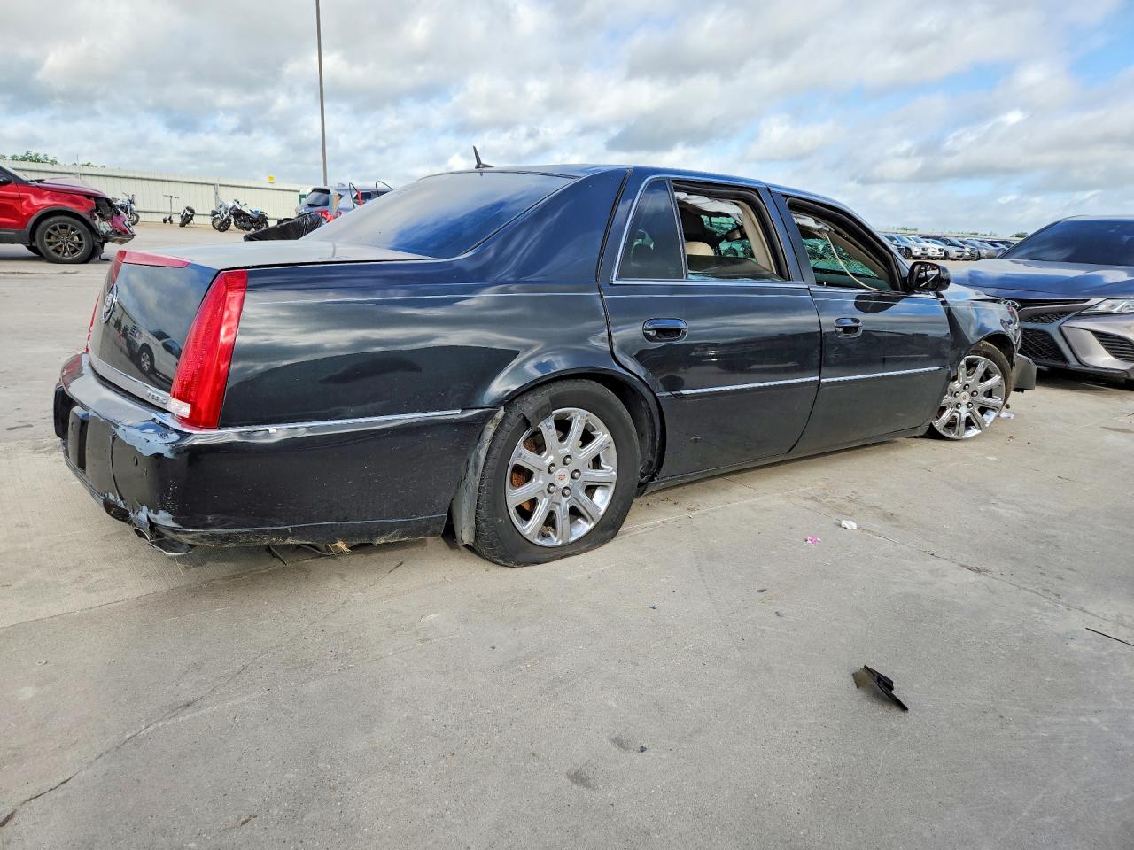 2008 CADILLAC DTS