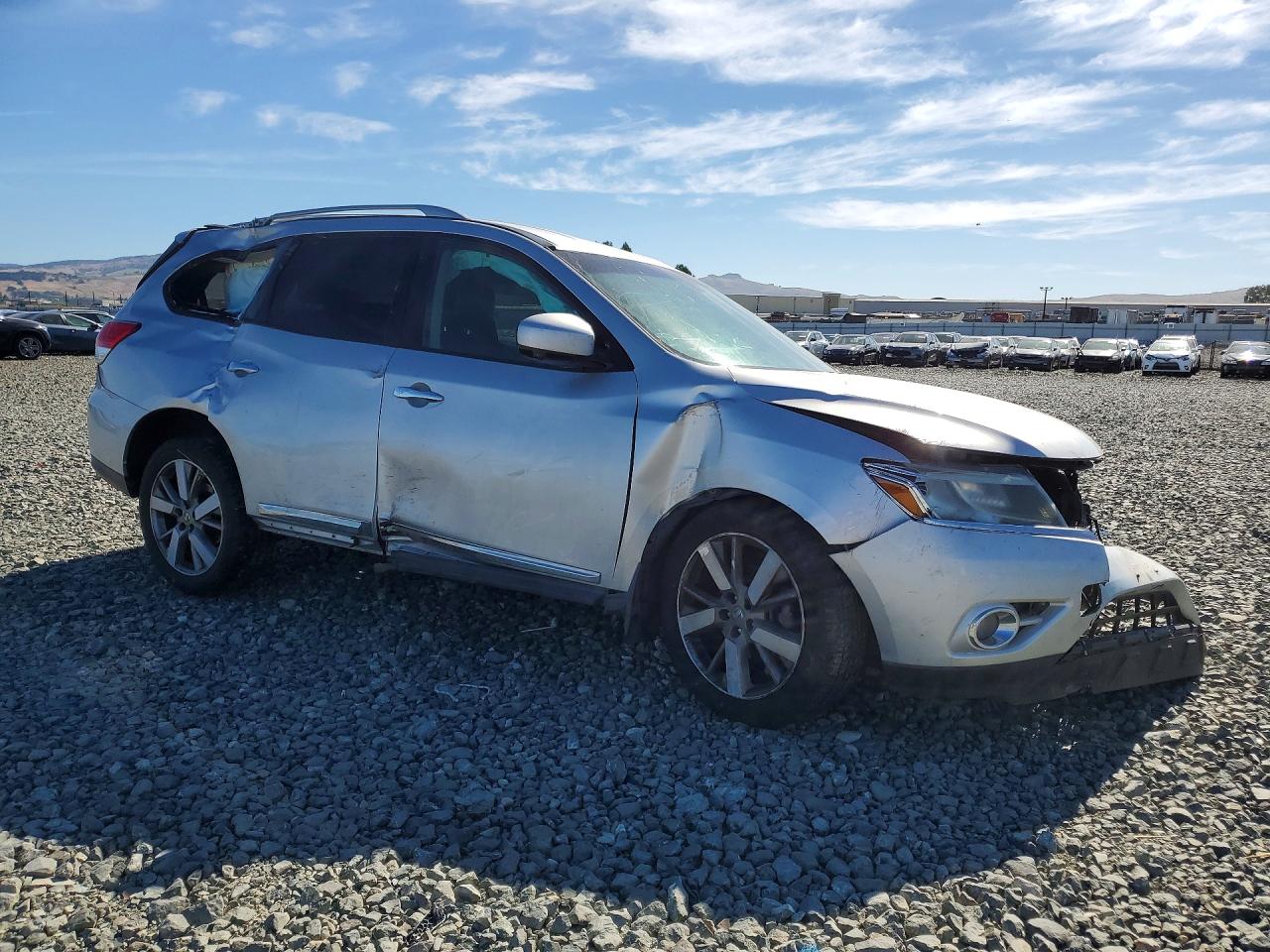 2013 NISSAN PATHFINDER