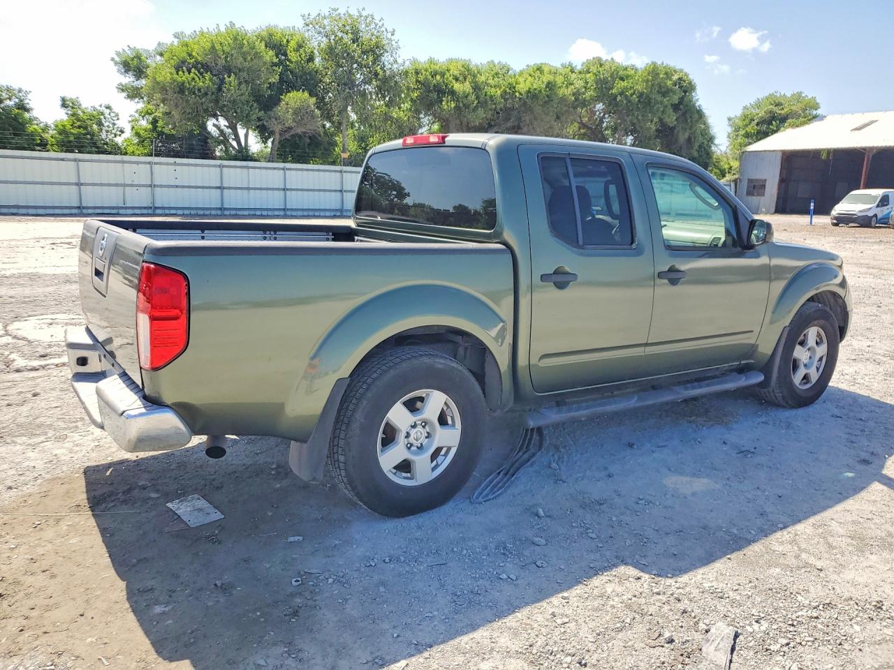 2005 NISSAN FRONTIER