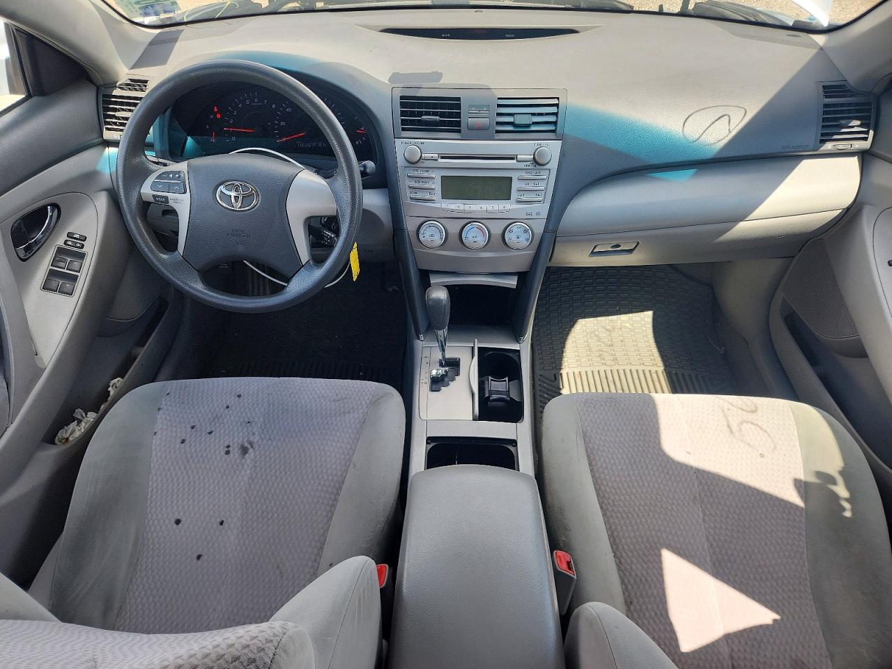 2011 TOYOTA CAMRY