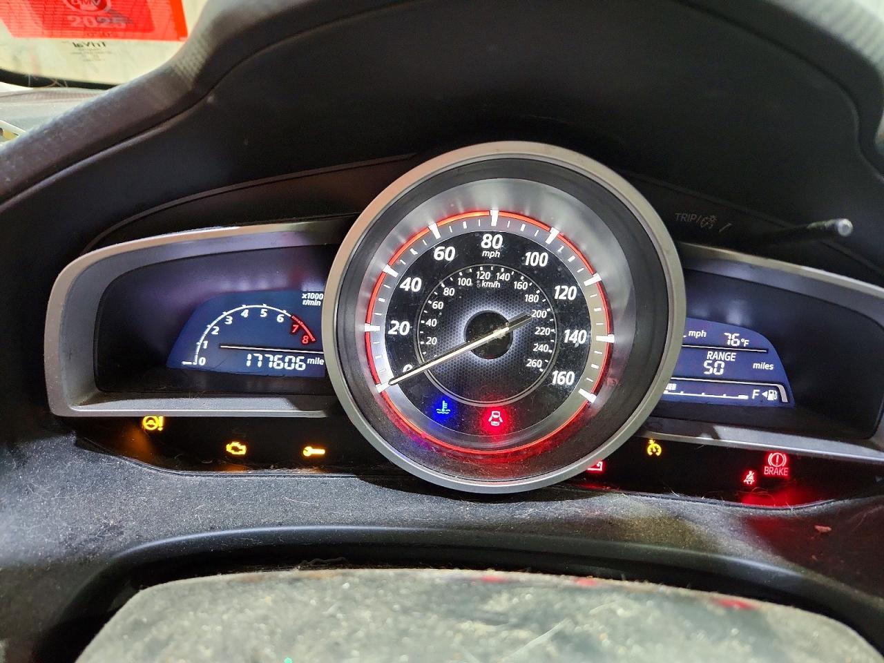 2015 MAZDA 3