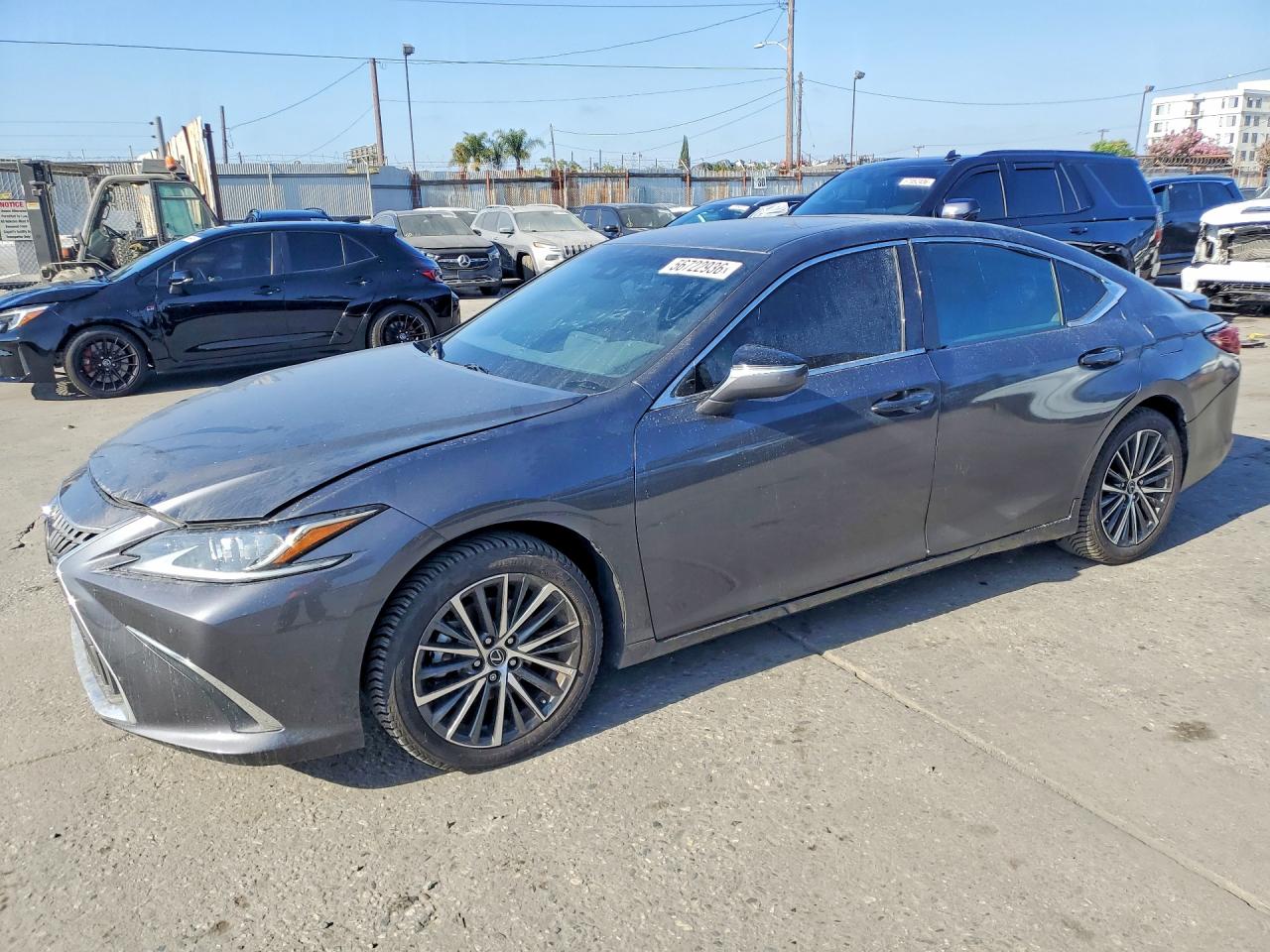2023 LEXUS ES300