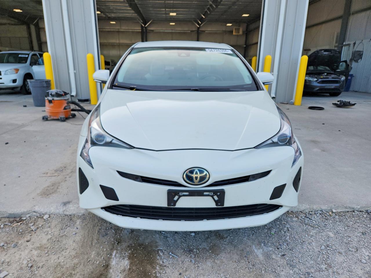 2018 TOYOTA PRIUS