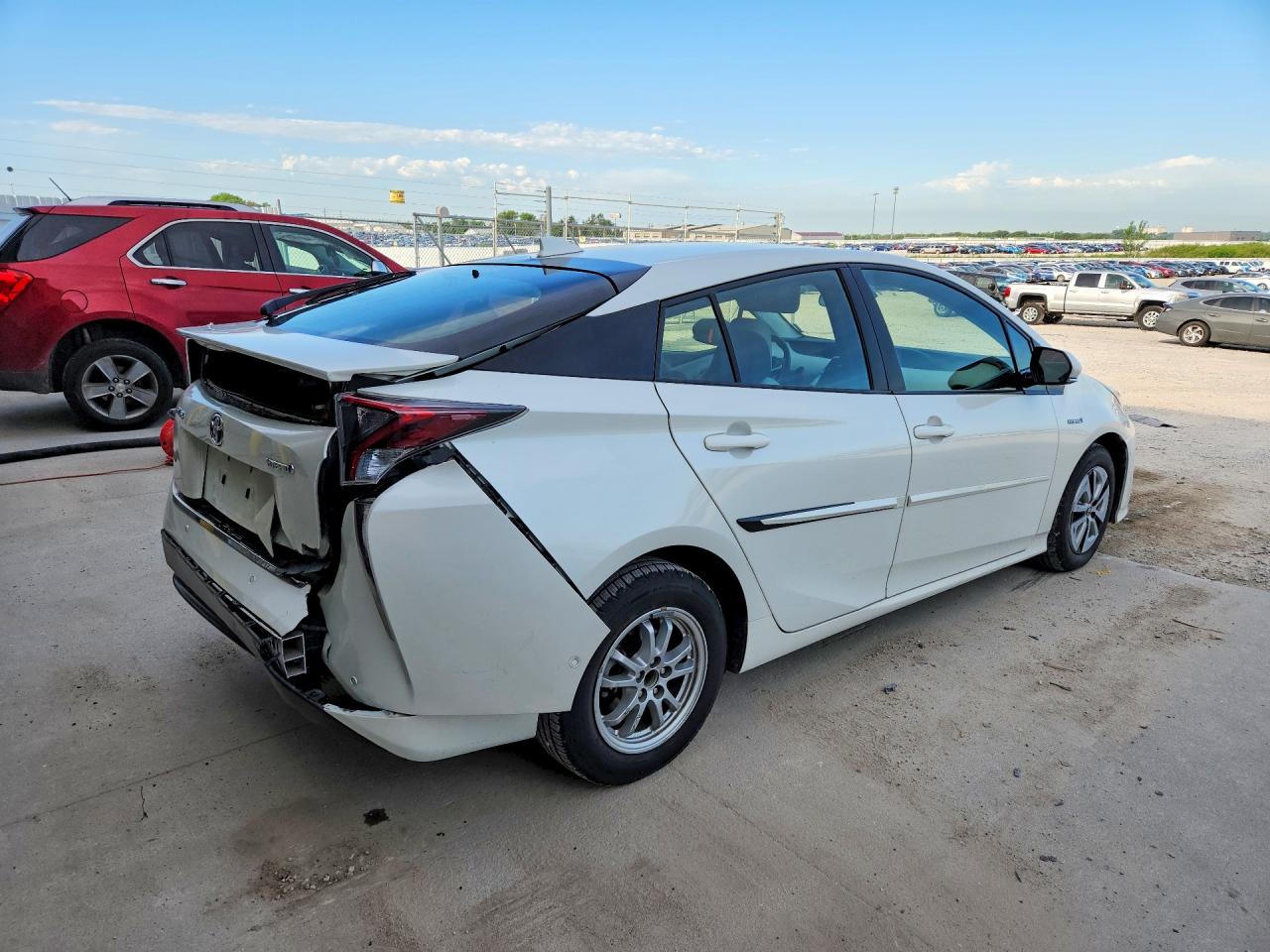 2018 TOYOTA PRIUS