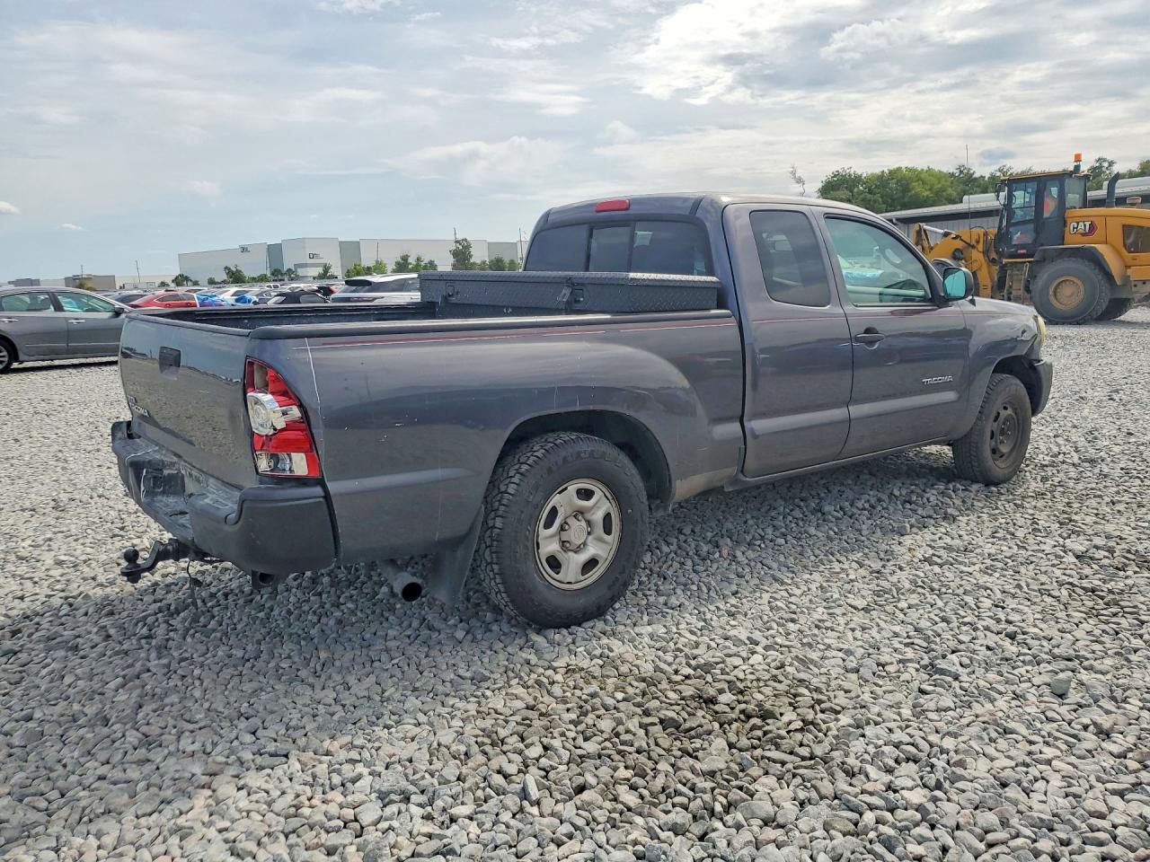 2011 TOYOTA TACOMA