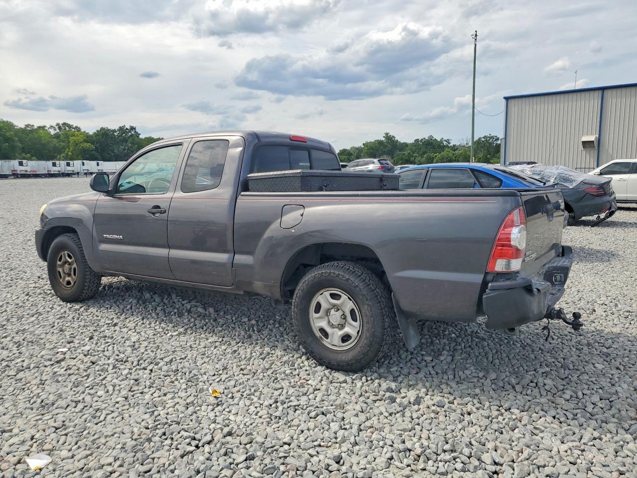 2011 TOYOTA TACOMA