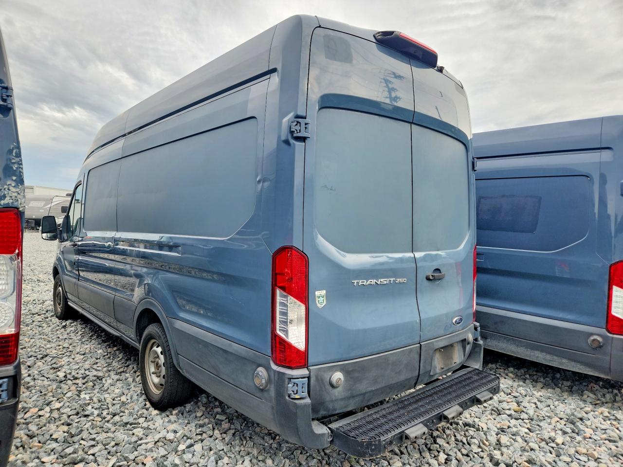 2019 FORD TRANSIT