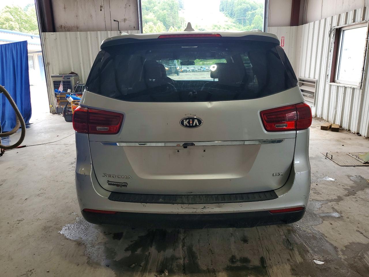 2021 KIA SEDONA