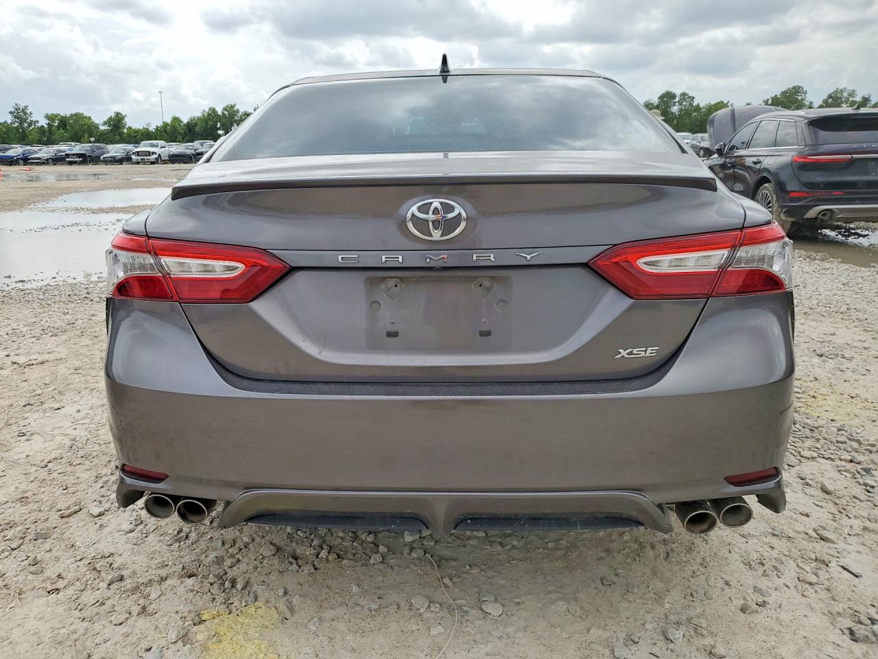 2019 TOYOTA CAMRY