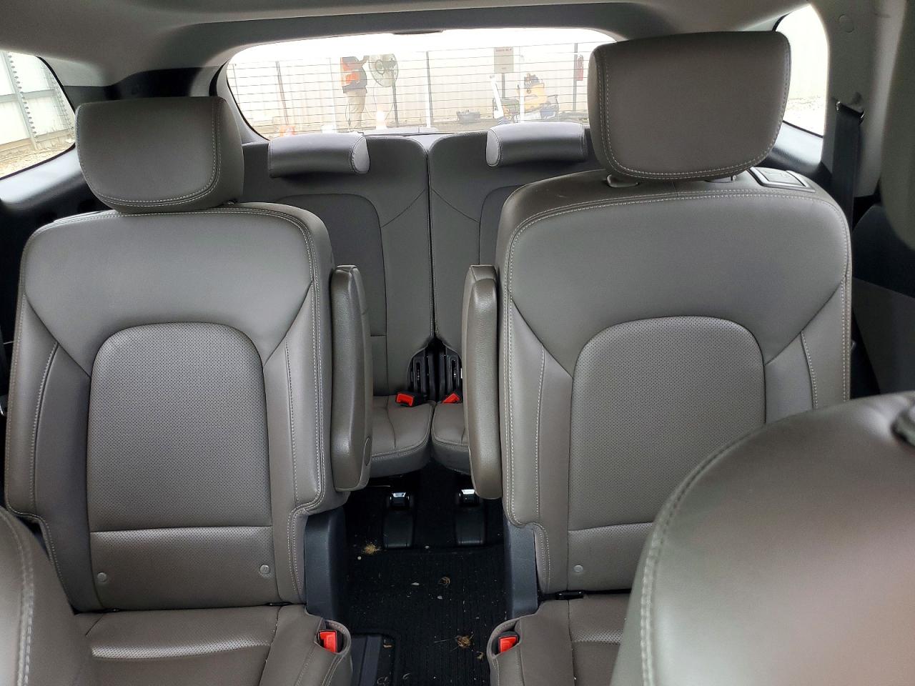 2017 HYUNDAI SANTA FE