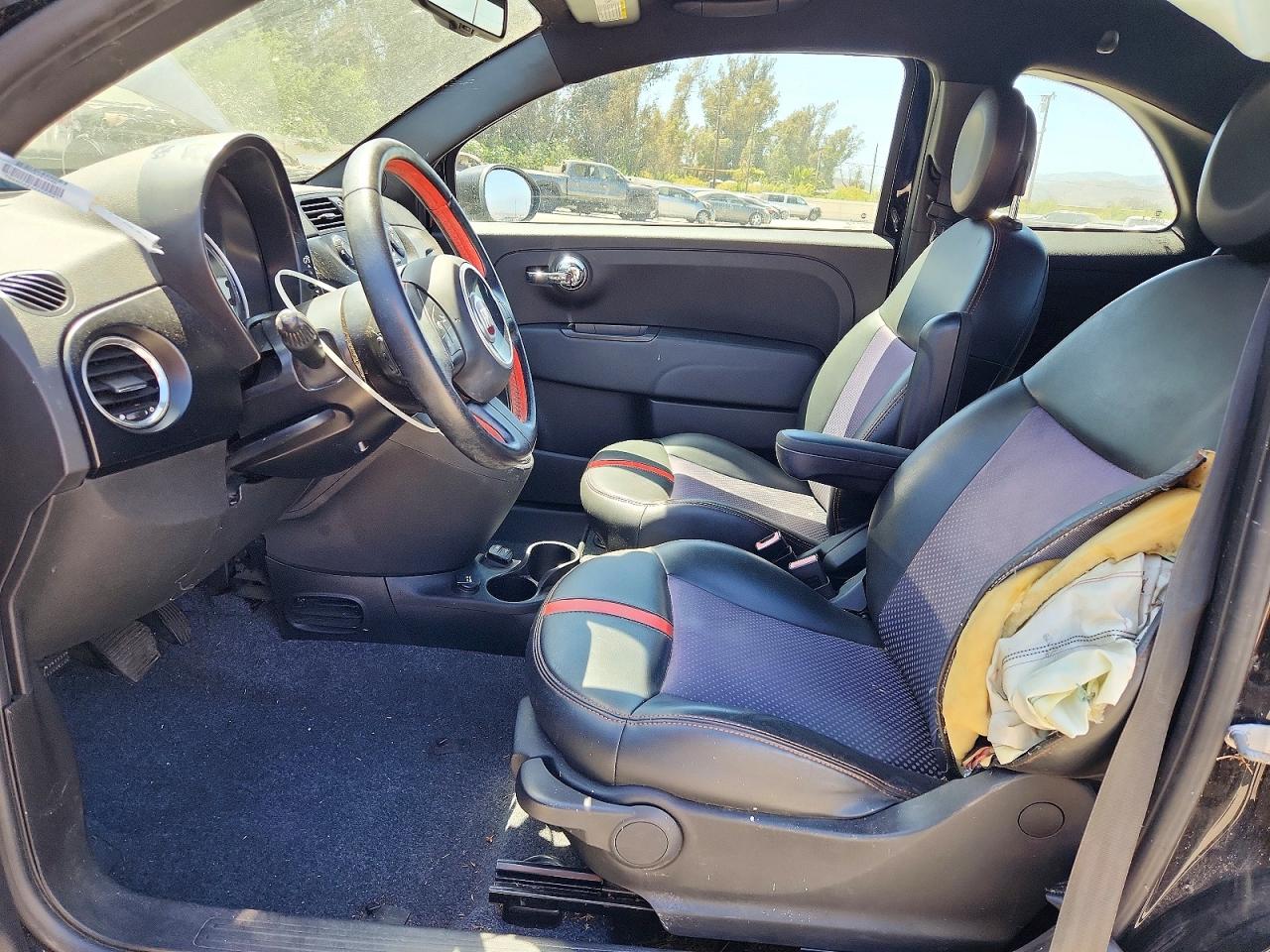 2015 FIAT 500