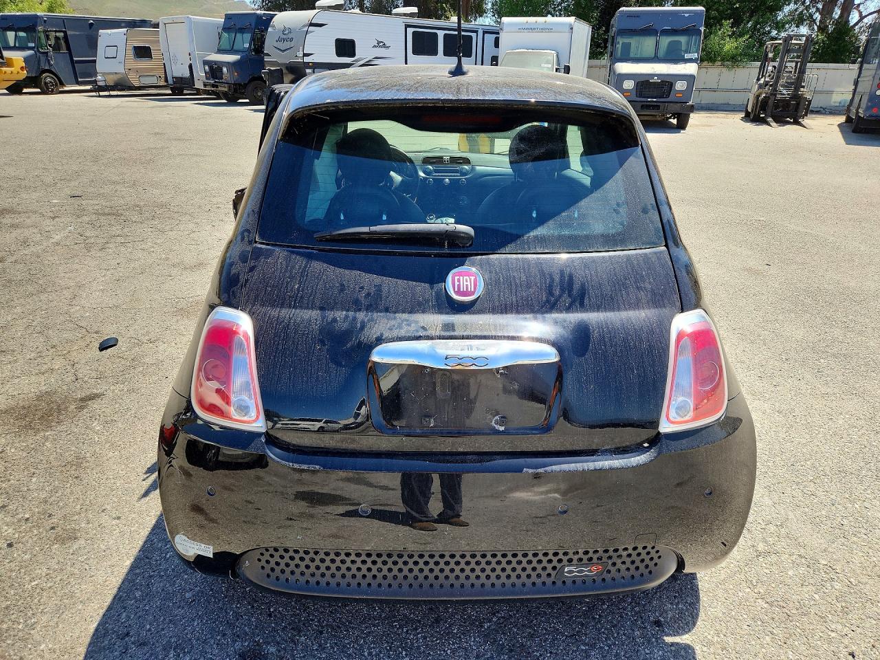 2015 FIAT 500