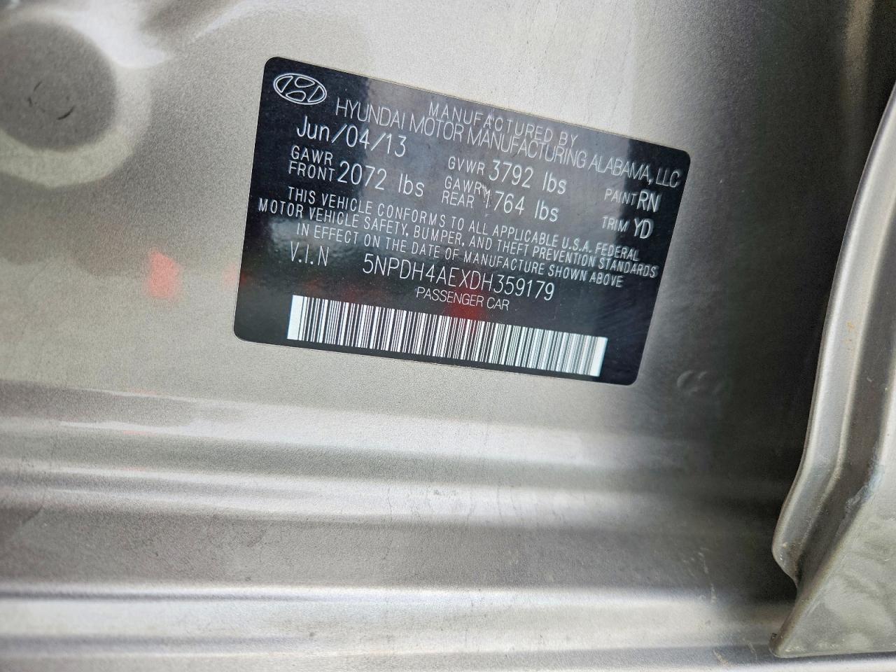 2013 HYUNDAI ELANTRA
