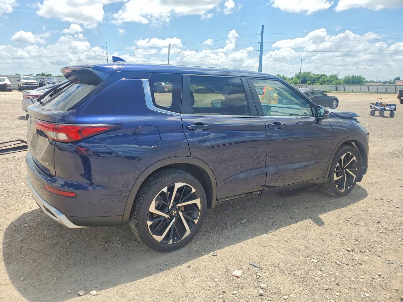 2024 MITSUBISHI OUTLANDER