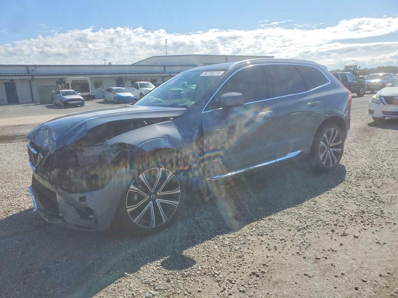 2023 VOLVO XC60