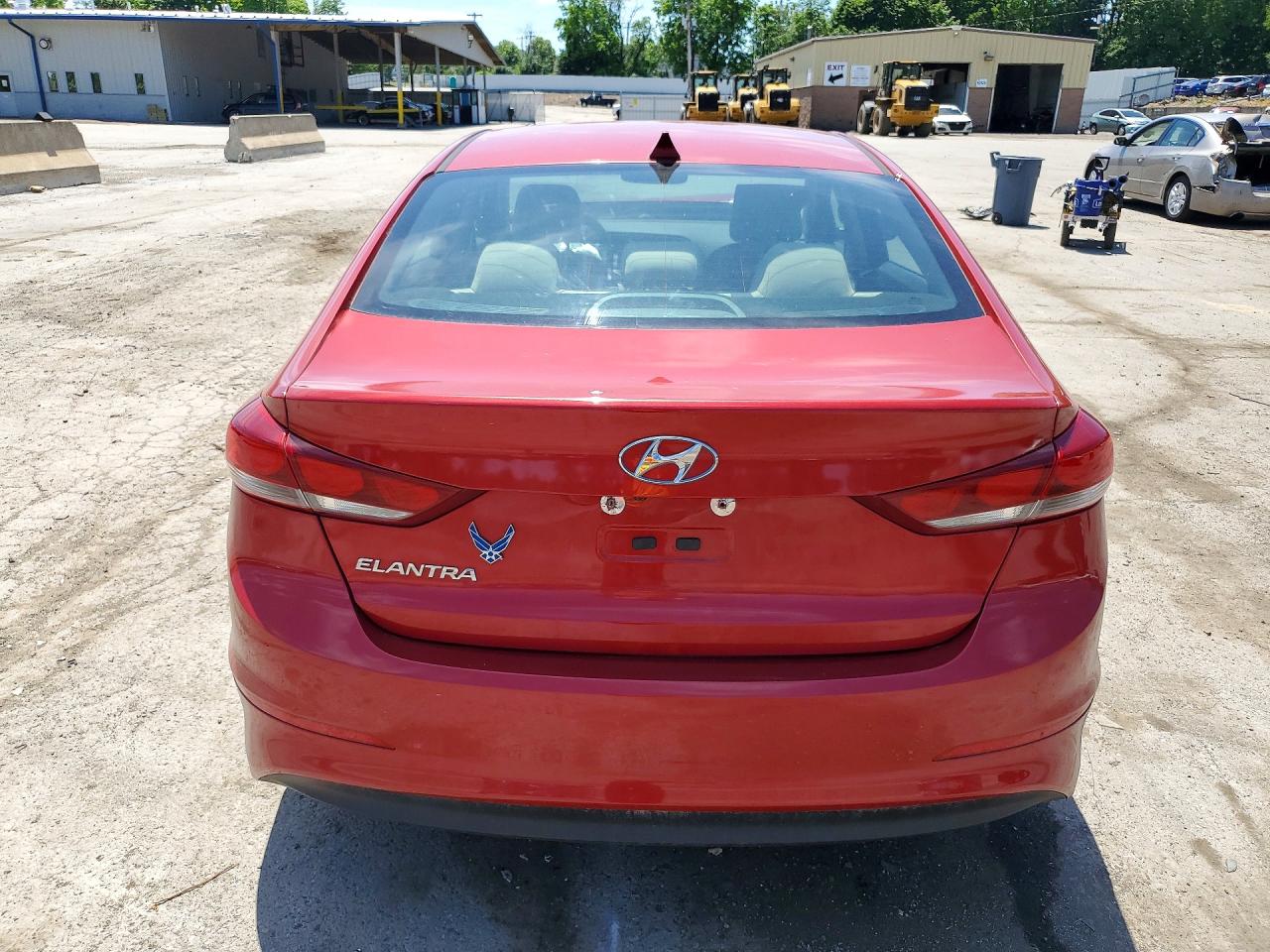 2018 HYUNDAI ELANTRA