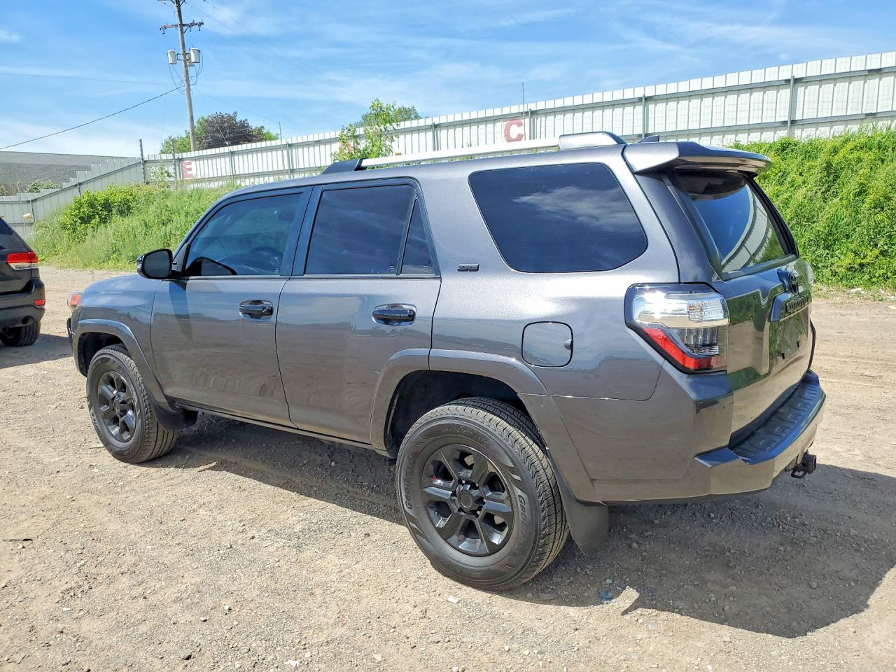 2022 TOYOTA 4RUNNER