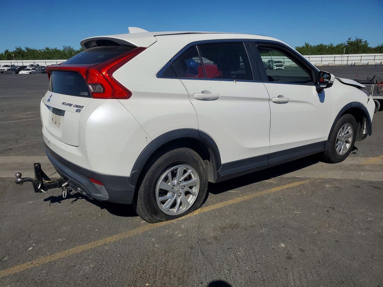 2019 MITSUBISHI ECLIPSE