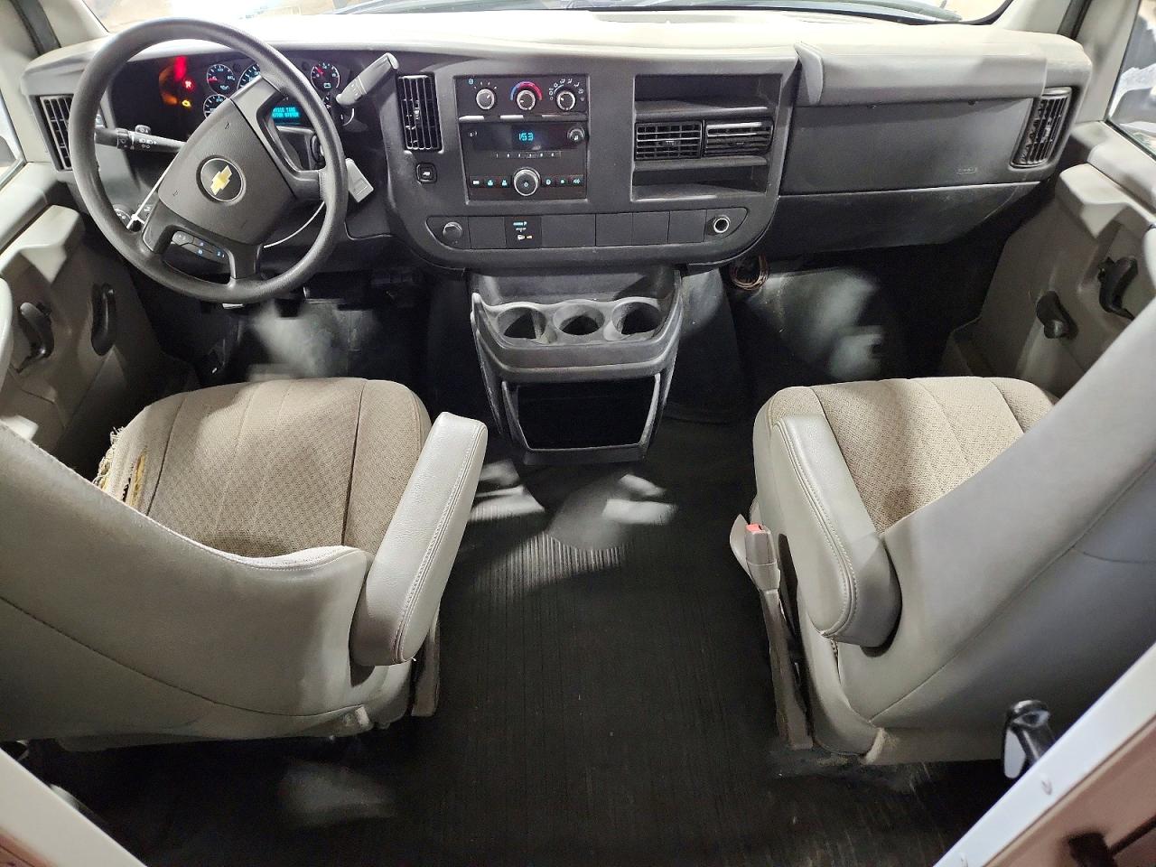 2012 CHEVROLET EXPRESS